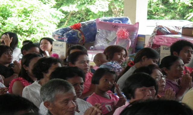 ทำบุญวันขึ้นปีใหม่